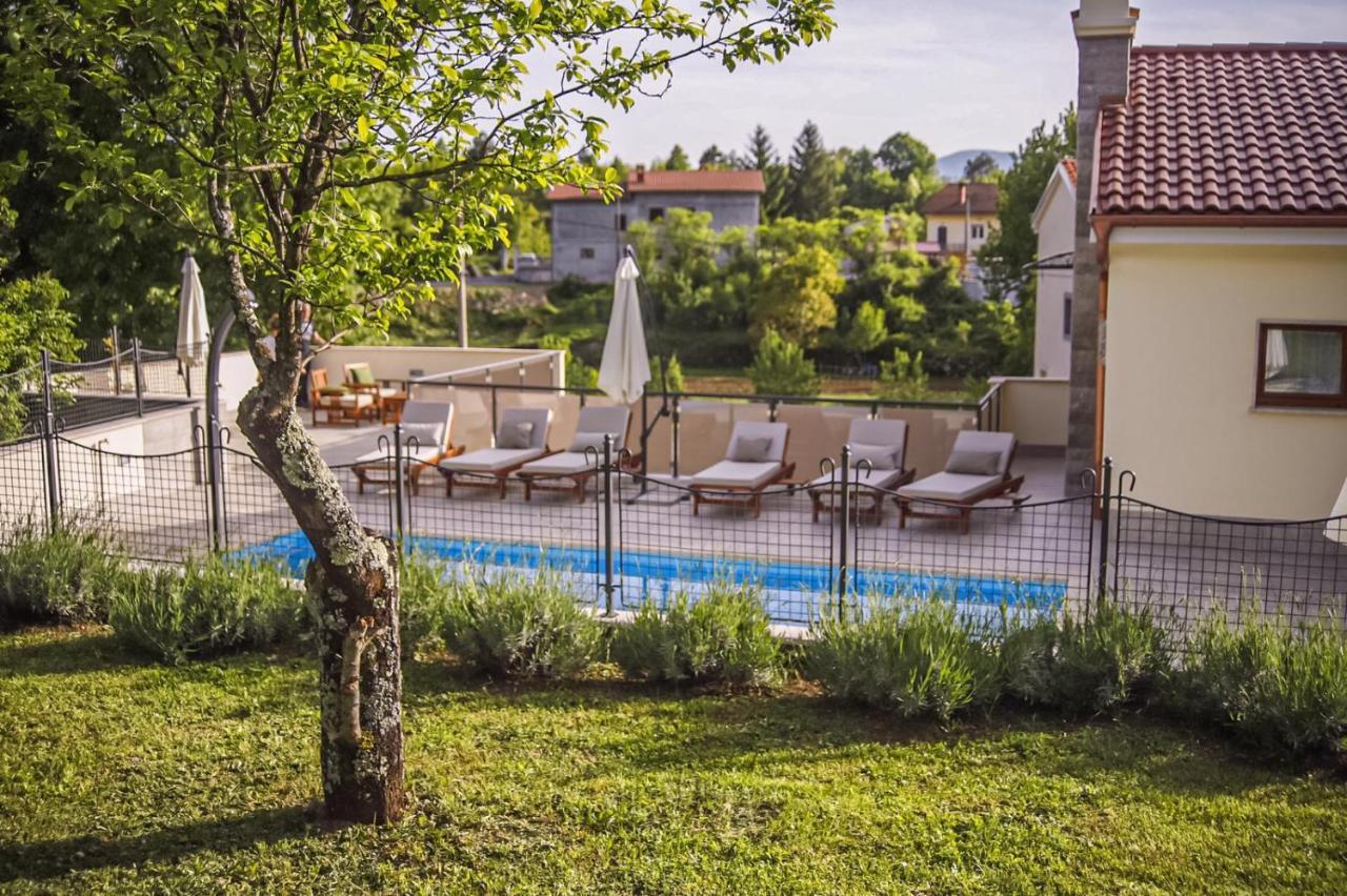 Willa Casa Tilia Sapjane Zewnętrze zdjęcie